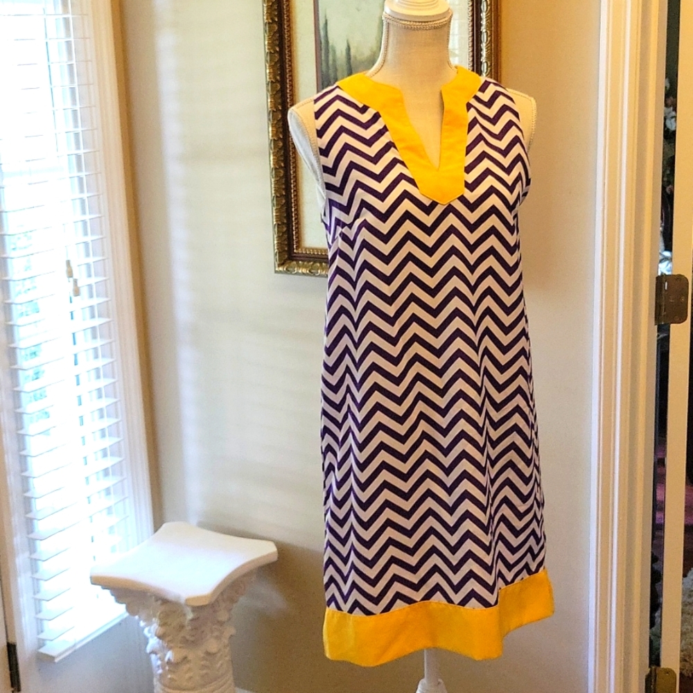 Mud Pie white purple chevron dress yellow trim sleeveless lined vneck Small EUC…